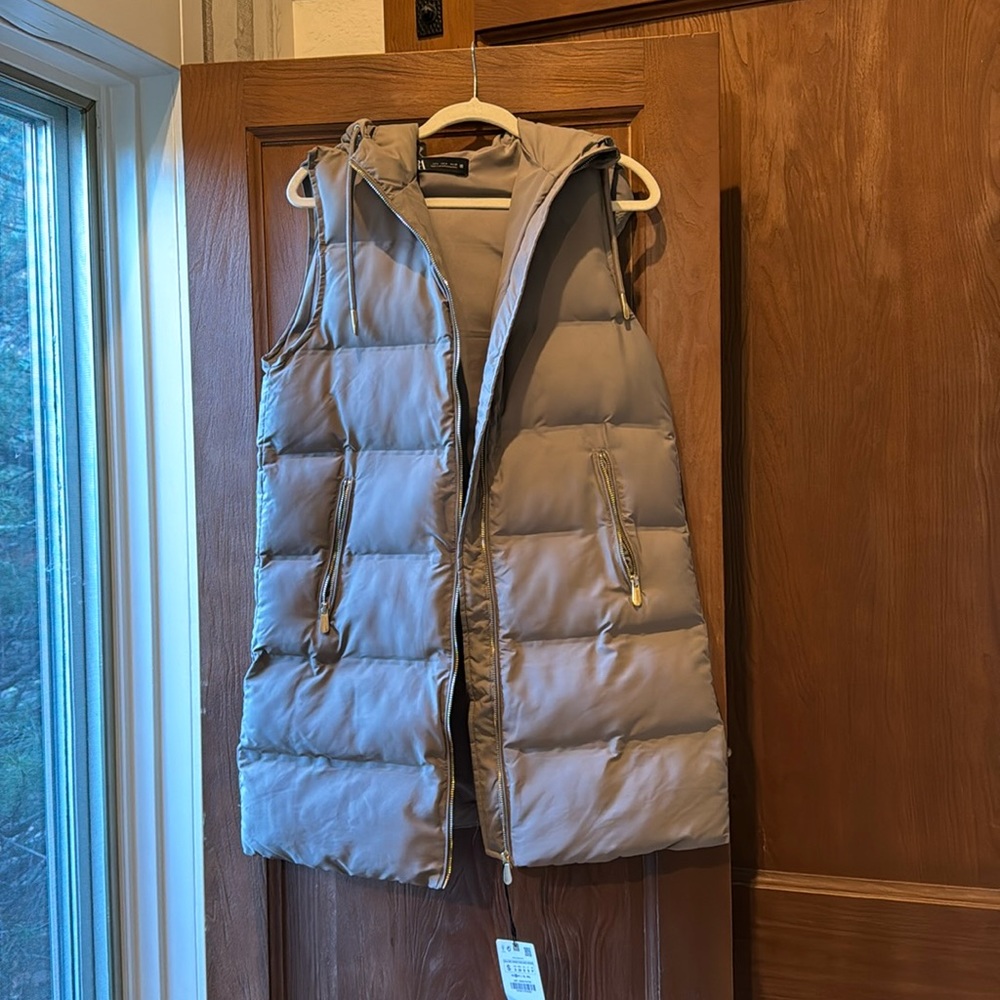 Zara long hooded vest- size small